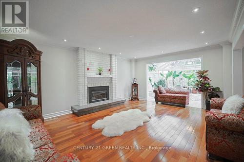 4635 Beaufort Terrace, Mississauga, ON - Indoor Photo Showing Living Room With Fireplace