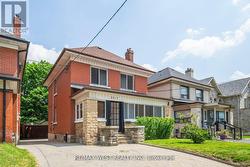 2317 WESTON ROAD Toronto, ON M9N 1Z7