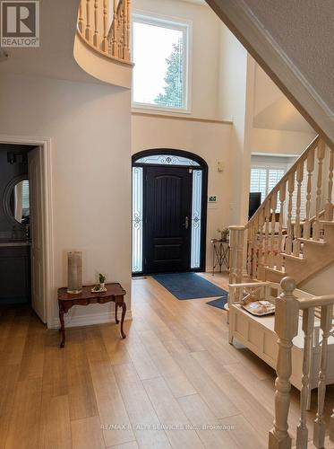 Inviting front foyer open to above - 2432 Marisa Court, Mississauga, ON - Indoor