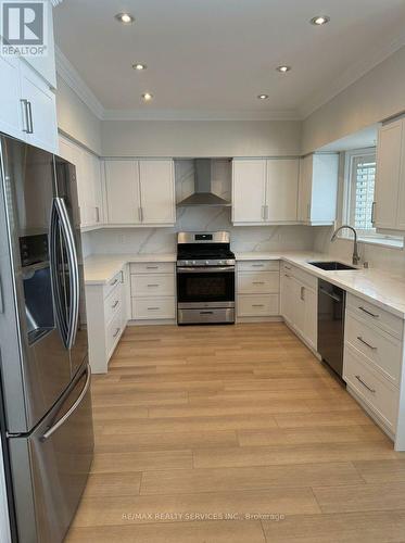 Kitchen has stainless steel appliances - 2432 Marisa Court, Mississauga, ON - Indoor Photo Showing Kitchen With Stainless Steel Kitchen