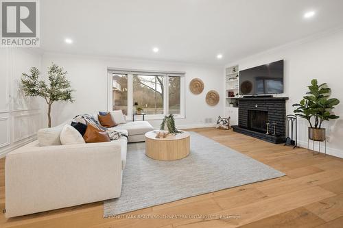 757 Westmount Road W, Kitchener, ON - Indoor Photo Showing Living Room With Fireplace