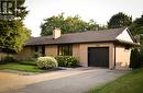 757 Westmount Road W, Kitchener, ON  - Outdoor 