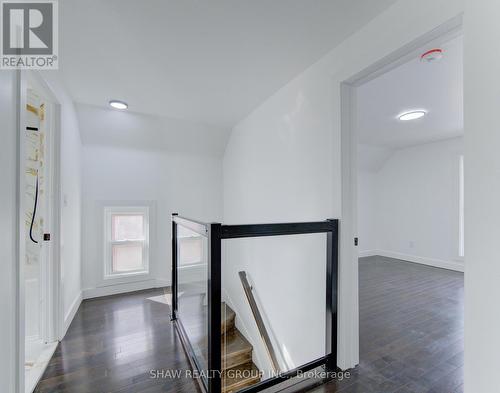 80 Lancaster Street W, Kitchener, ON - Indoor Photo Showing Other Room