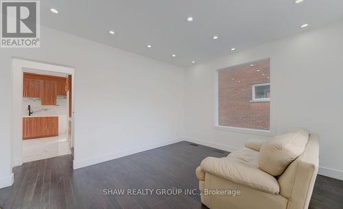 80 Lancaster Street W, Kitchener, ON - Indoor Photo Showing Other Room