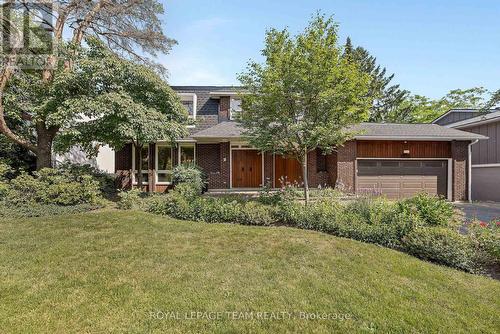 1825 Yale Avenue, Ottawa, ON - Outdoor
