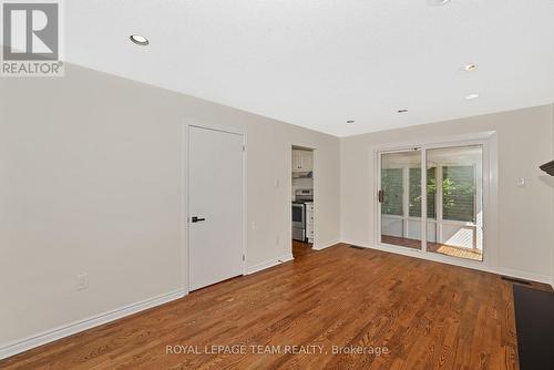1825 Yale Avenue, Ottawa, ON - Indoor Photo Showing Other Room