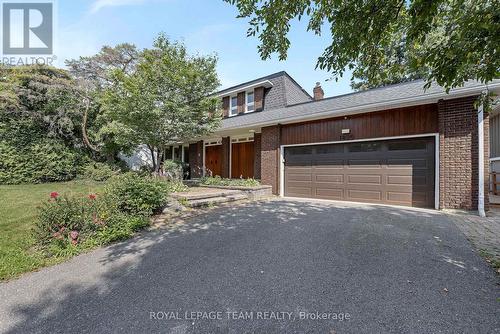 1825 Yale Avenue, Ottawa, ON - Outdoor