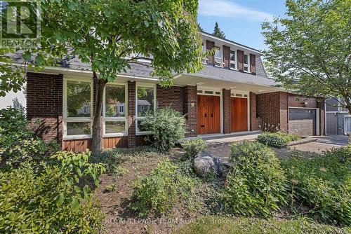 1825 Yale Avenue, Ottawa, ON - Outdoor