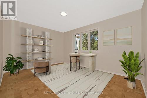 1825 Yale Avenue, Ottawa, ON - Indoor Photo Showing Other Room