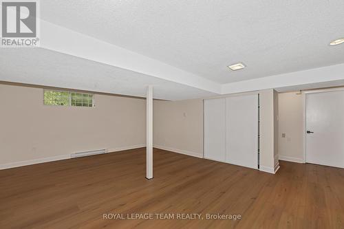 1825 Yale Avenue, Ottawa, ON - Indoor