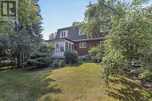 1825 Yale Avenue, Ottawa, ON - Outdoor