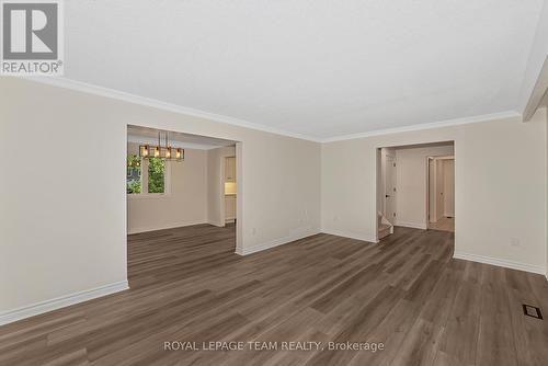 1825 Yale Avenue, Ottawa, ON - Indoor Photo Showing Other Room