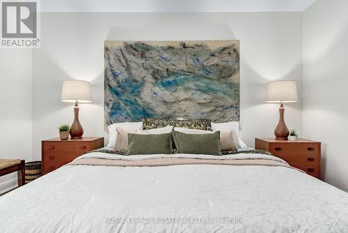 11 Garrick Road, Toronto, ON - Indoor Photo Showing Bedroom