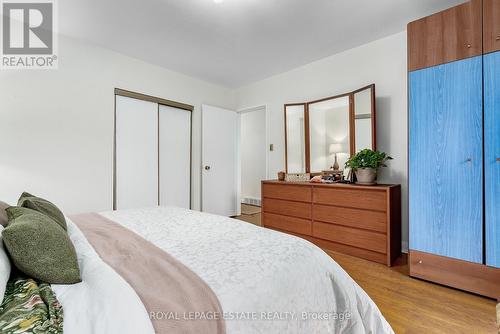 11 Garrick Road, Toronto, ON - Indoor Photo Showing Bedroom
