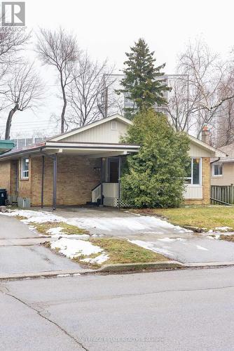 11 Garrick Road, Toronto, ON - Outdoor