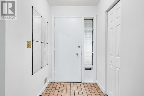 11 Garrick Road, Toronto, ON - Indoor Photo Showing Other Room