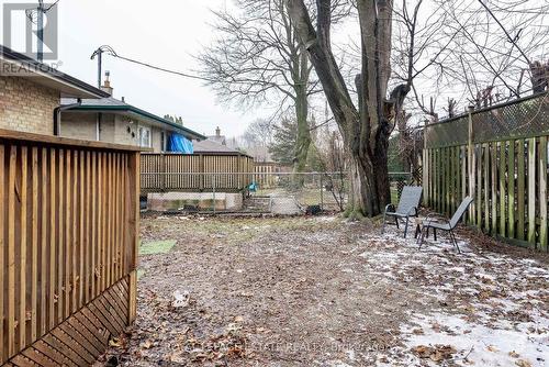 11 Garrick Road, Toronto, ON - Outdoor