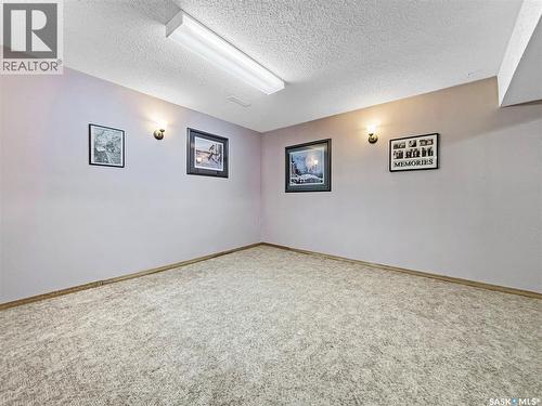 437 Douglas Crescent, Saskatoon, SK - Indoor Photo Showing Other Room