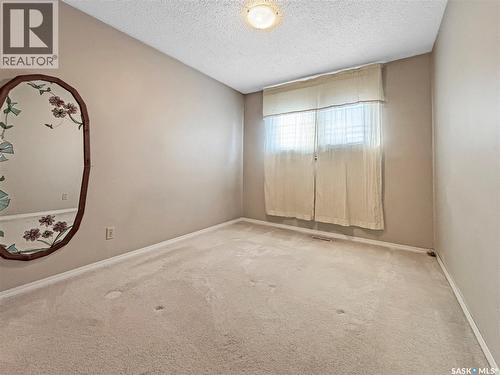 437 Douglas Crescent, Saskatoon, SK - Indoor Photo Showing Other Room