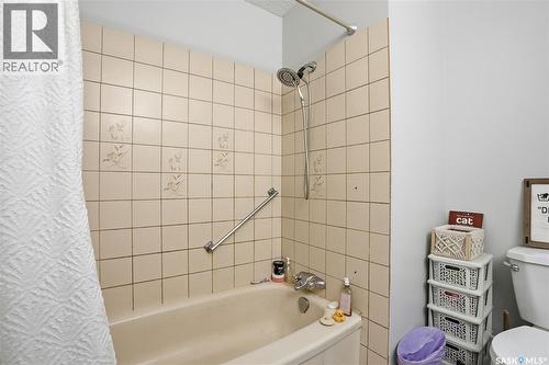 3317 Eagle Crescent, Prince Albert, SK - Indoor Photo Showing Bathroom