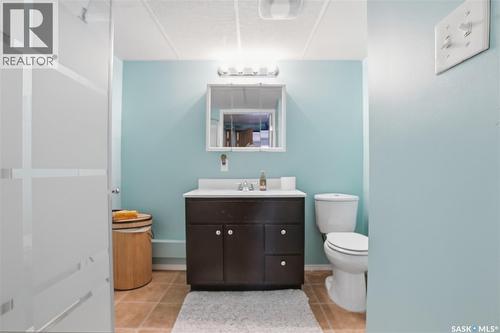 3317 Eagle Crescent, Prince Albert, SK - Indoor Photo Showing Bathroom