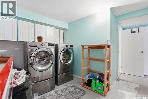 3317 Eagle Crescent, Prince Albert, SK - Indoor Photo Showing Laundry Room