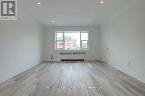 2127 Harris Crescent, Burlington, ON - Indoor Photo Showing Other Room