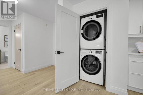 105 - 1180 Commissioners Road W, London South (South B), ON - Indoor Photo Showing Laundry Room