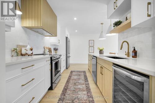 105 - 1180 Commissioners Road W, London South (South B), ON - Indoor Photo Showing Kitchen With Upgraded Kitchen