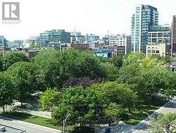 810 - 352 FRONT STREET W Toronto, ON M5V 0K3