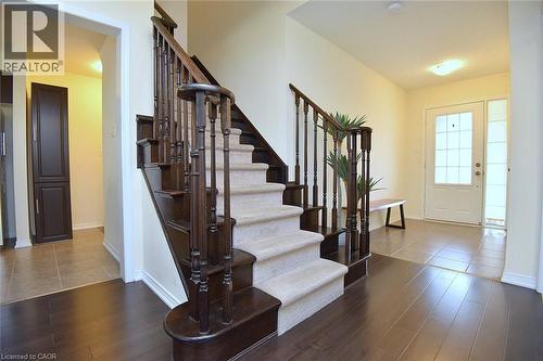 9 Lynch Crescent, Binbrook, ON - Indoor Photo Showing Other Room