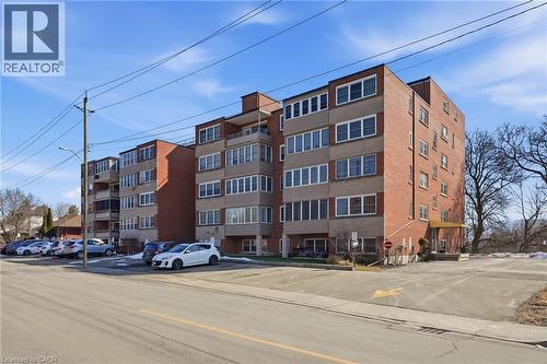 9 Grant Boulevard Unit# 106, Dundas, ON - Outdoor