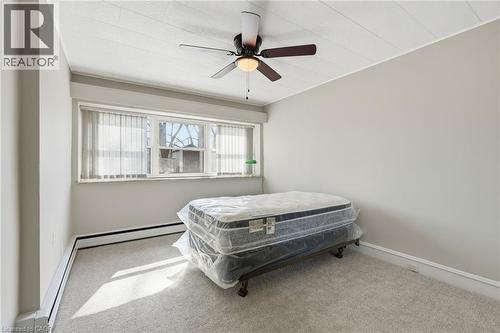 9 Grant Boulevard Unit# 106, Dundas, ON - Indoor Photo Showing Bedroom