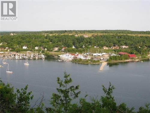 99 Lighthouse Road, Gore Bay, ON 