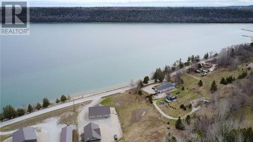 99 Lighthouse Road, Gore Bay, ON 