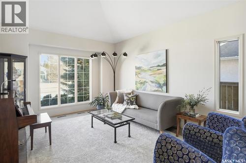 355 Chotem Terrace, Saskatoon, SK - Indoor Photo Showing Living Room