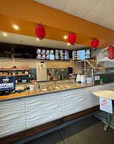 12818  82 Street, Edmonton, AB 