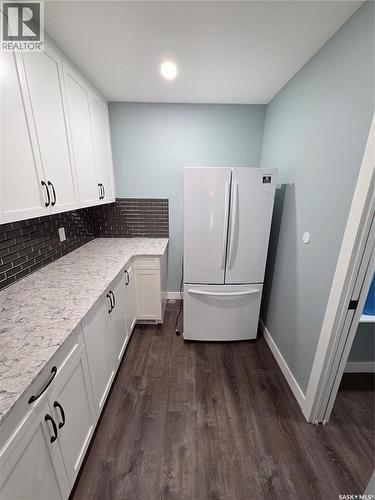 621 Mccall Street, Oxbow, SK - Indoor