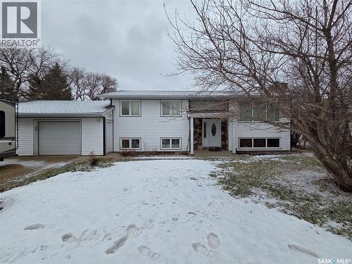 621 Mccall Street, Oxbow, SK - Outdoor