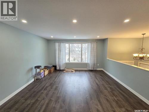 621 Mccall Street, Oxbow, SK - Indoor Photo Showing Other Room