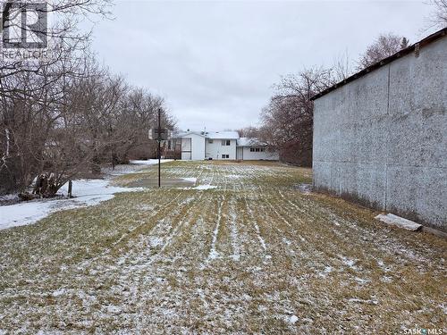 621 Mccall Street, Oxbow, SK - Outdoor