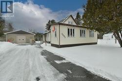 2695 DUNROBIN ROAD  Ottawa, ON K0A 1T0
