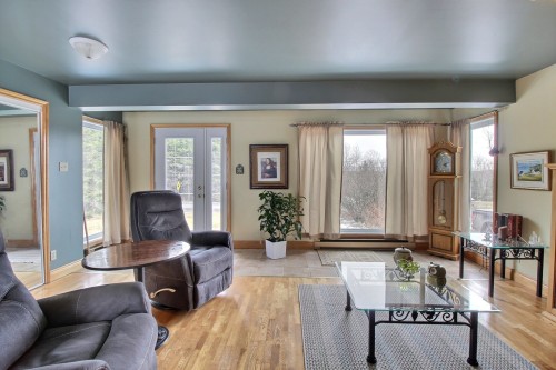 Living Room - 520 6E Rang, Courcelles/Saint-Évariste, QC - Indoor Photo Showing Living Room