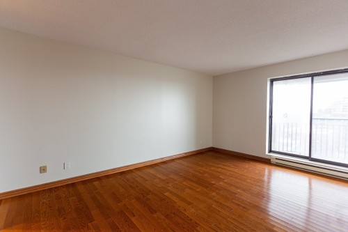 Chambre à coucher principale - 7C-6111 Av. Du Boisé, Montréal (Côte-Des-Neiges/Notre-Dame-De-Grâce), QC - Indoor Photo Showing Other Room