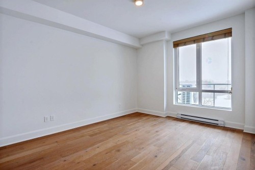 Chambre à coucher principale - 302-510 Boul. Des Prairies, Laval (Laval-Des-Rapides), QC - Indoor Photo Showing Other Room