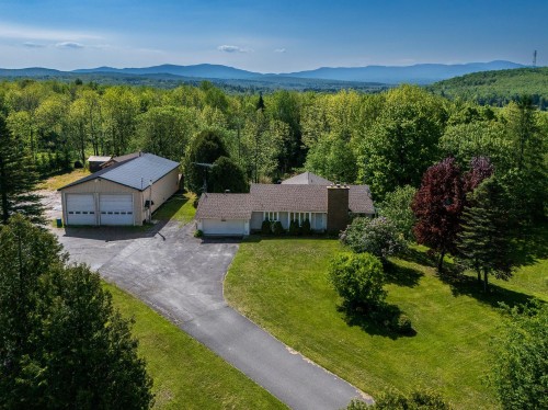 Photo aérienne - 24 Ch. Frizzle, Lac-Brome, QC - Outdoor With View