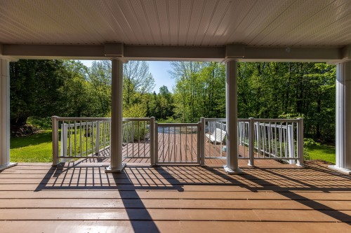 Balcon - 24 Ch. Frizzle, Lac-Brome, QC - Outdoor With Deck Patio Veranda With Exterior