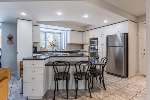 Cuisine - 24 Ch. Frizzle, Lac-Brome, QC - Indoor Photo Showing Kitchen