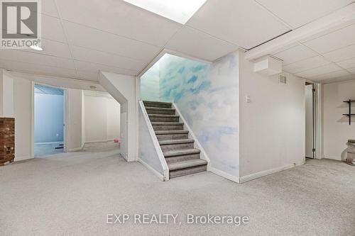 81 Southgate Crescent, Richmond Hill, ON - Indoor