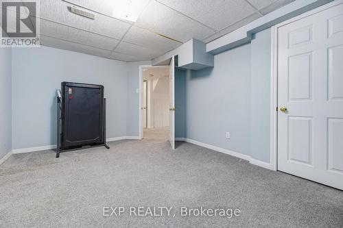 81 Southgate Crescent, Richmond Hill, ON - Indoor Photo Showing Other Room